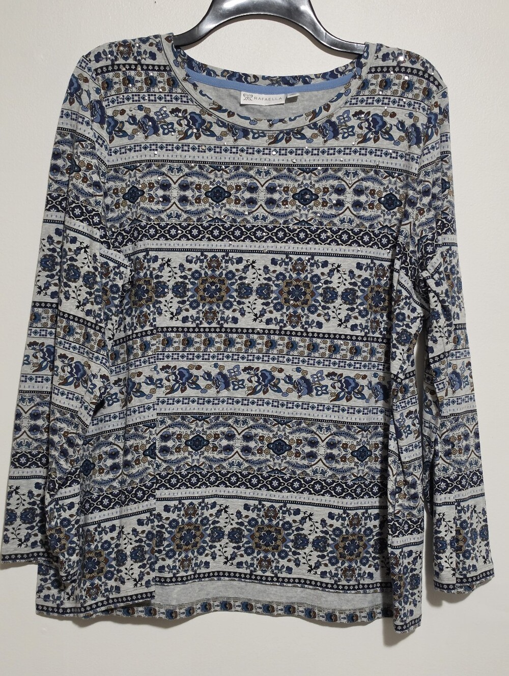 Rafaella 2X Blue Floral Boho Rhinestone Embellished Long Sleeve Top